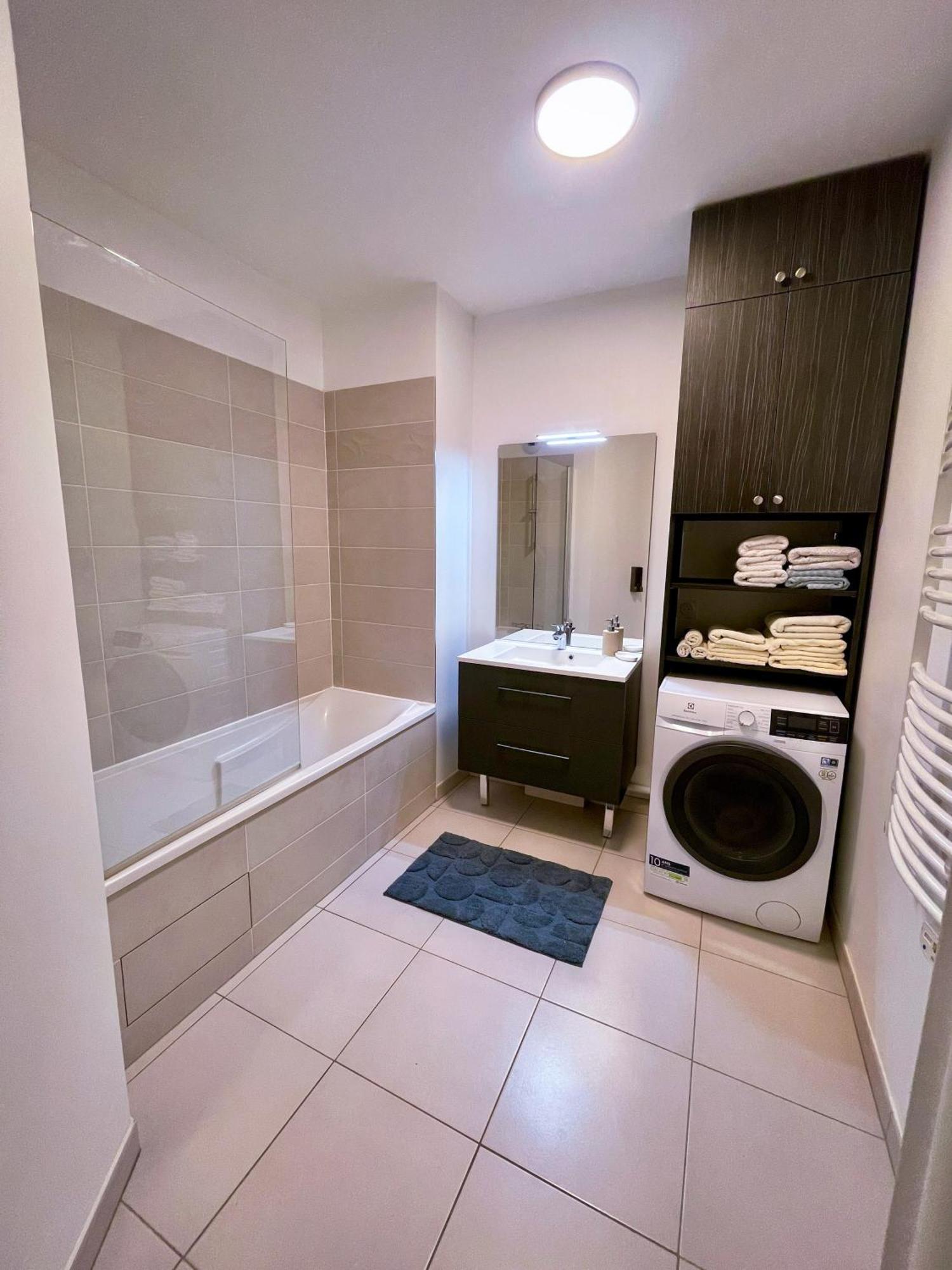 Grand Appartement Clichy Εξωτερικό φωτογραφία
