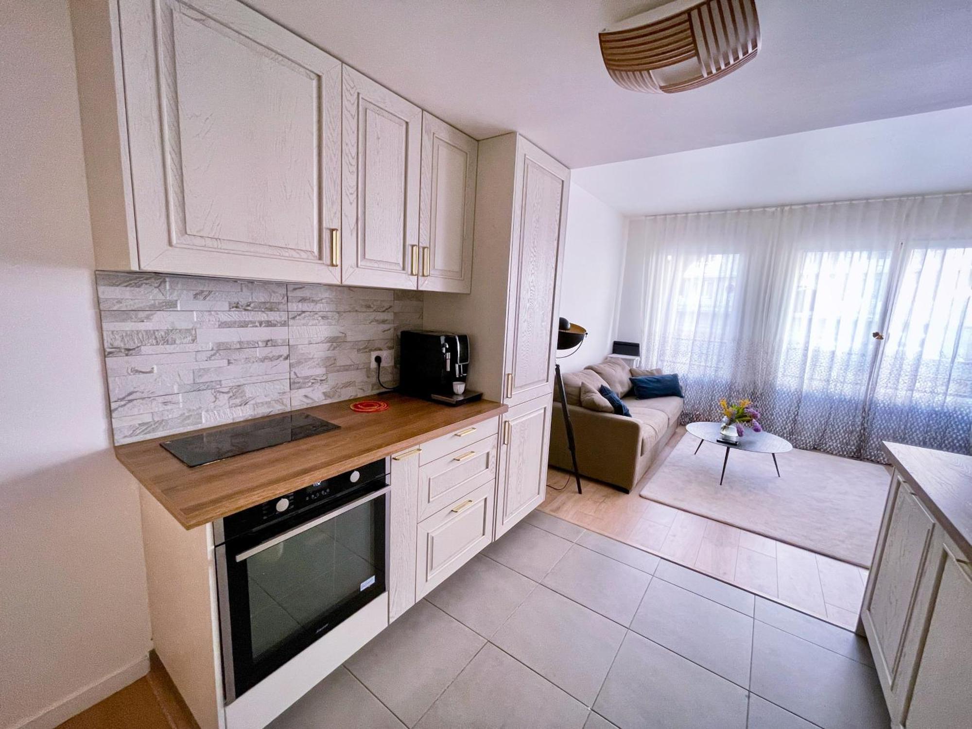 Grand Appartement Clichy Εξωτερικό φωτογραφία